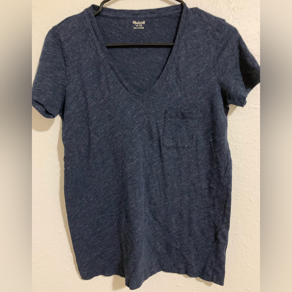 Madewell navy v-neck pocket tee
